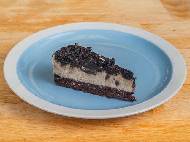 Oreo Mousse Cake.